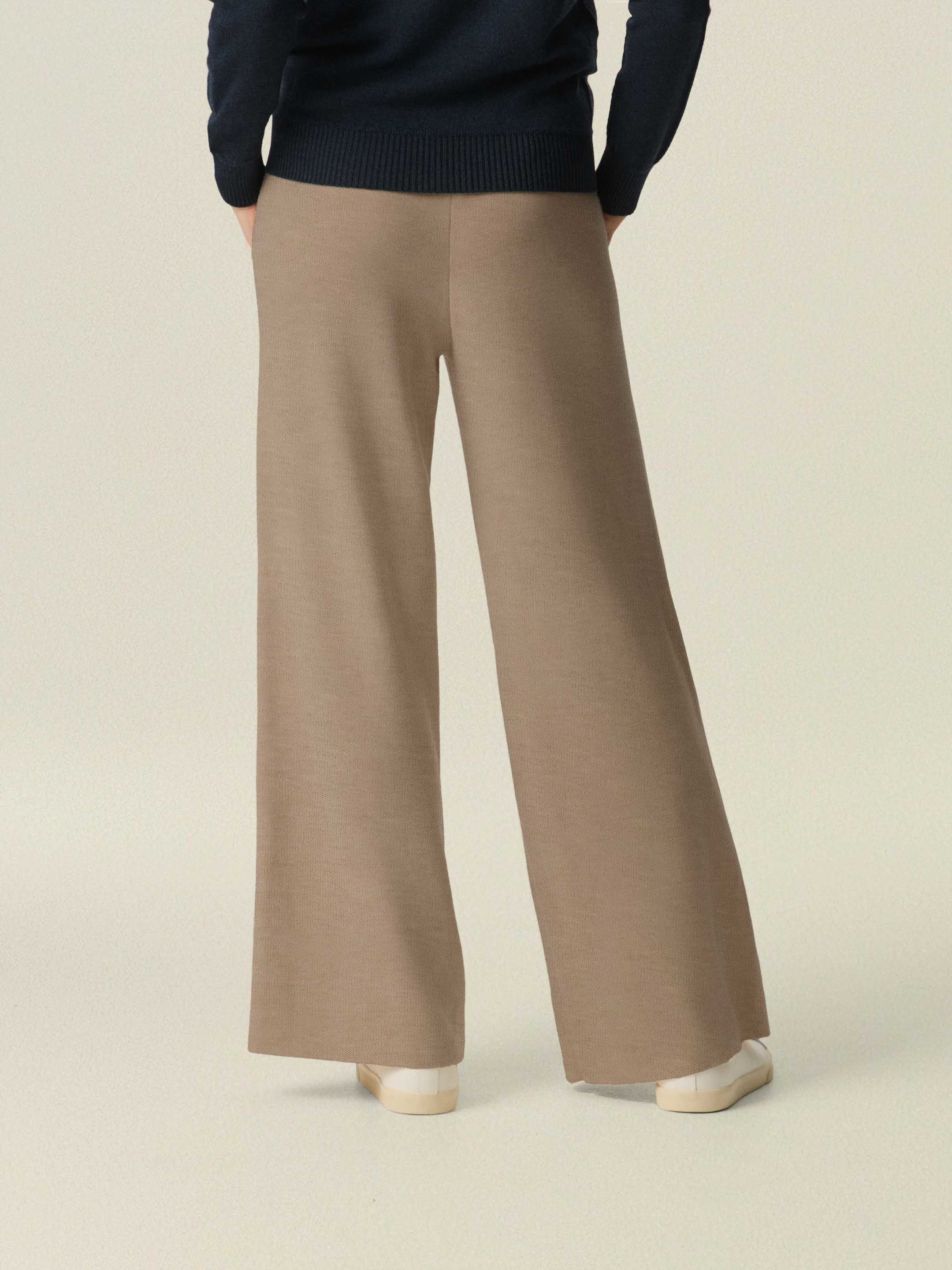 products.gallery.thumbnail_alt